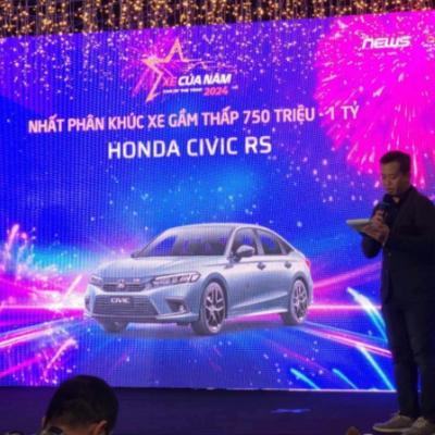 Honda CR-V e:HEV RS nhận Danh hiệu “Xe xanh 2024” và Honda Civic RS nhận Danh hiệu “Xe được yêu thích nhất phân khúc xe gầm thấp 750 triệu – 1 tỷ” tại Lễ công bố Danh hiệu “Xe của năm 2024” do Otofun